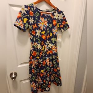 Beautiful Lularoe Amelia Floral Print Size Small